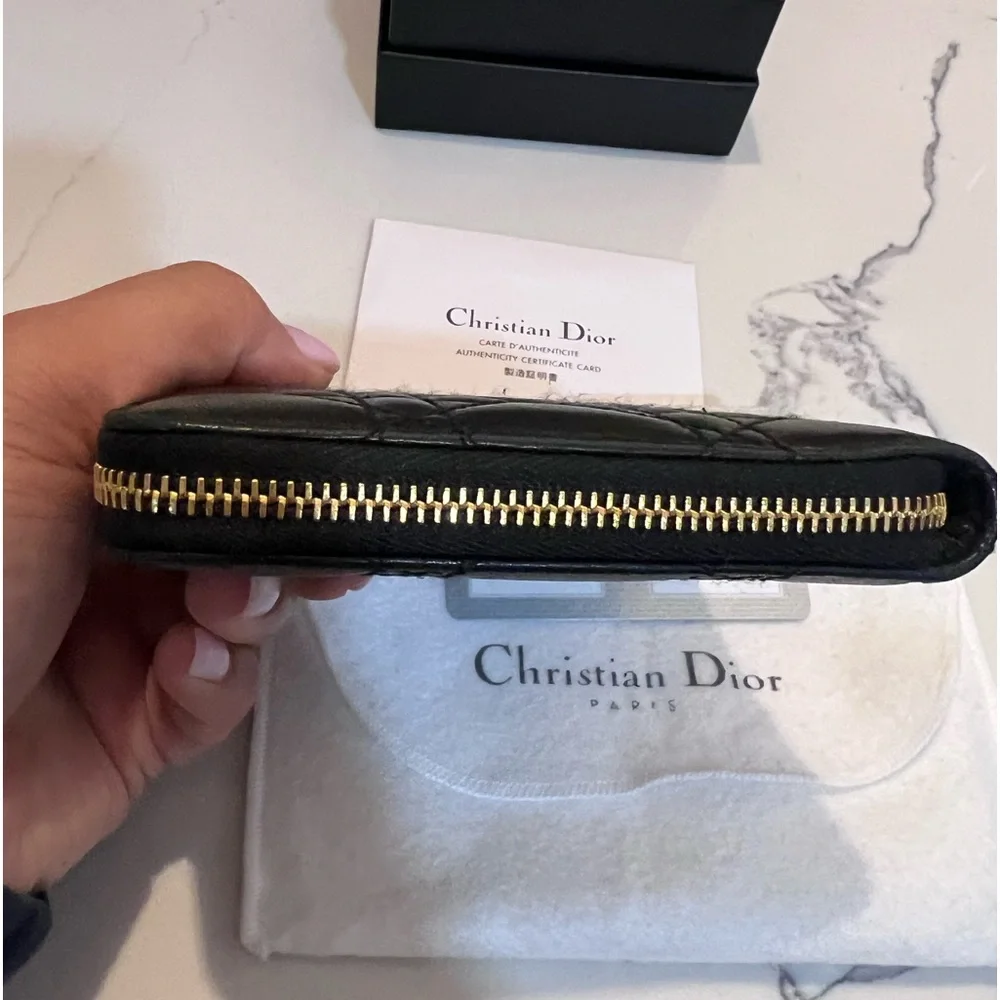 💯 Dior Cannage Leather Wallet
